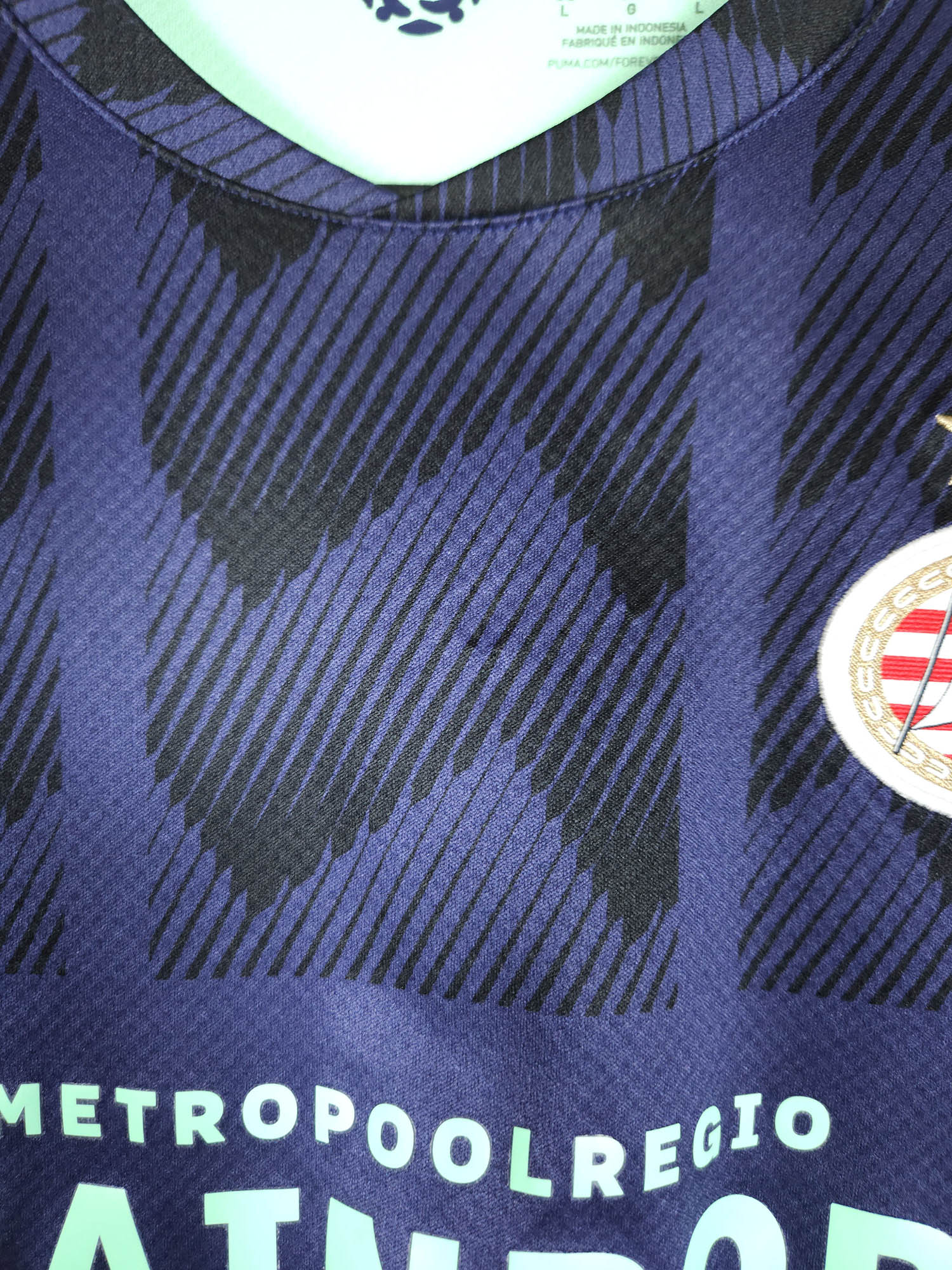 2021-22 PSV Away Shirt