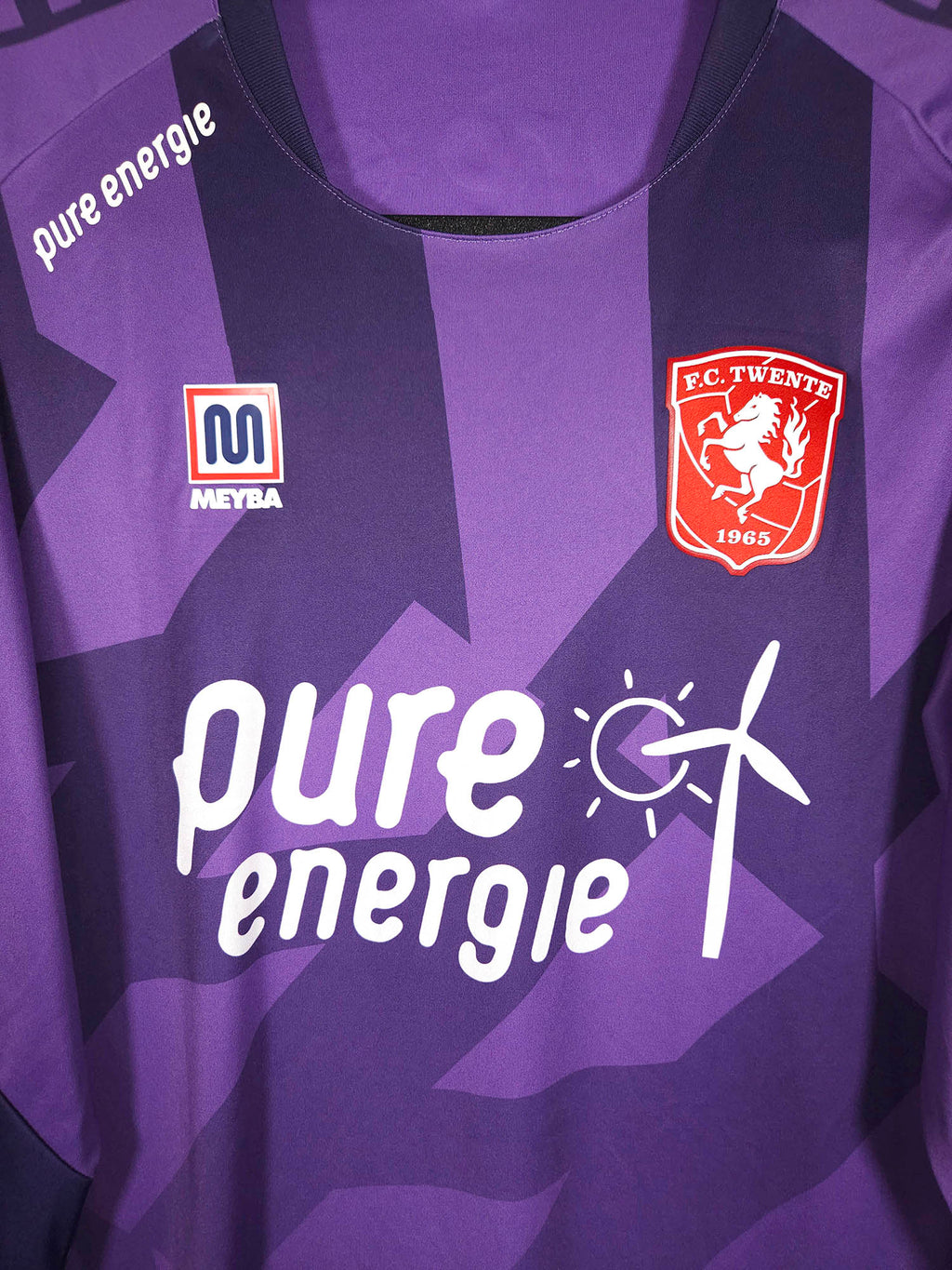 2020-21 Twente Goalkeeper Shirt - detailed view