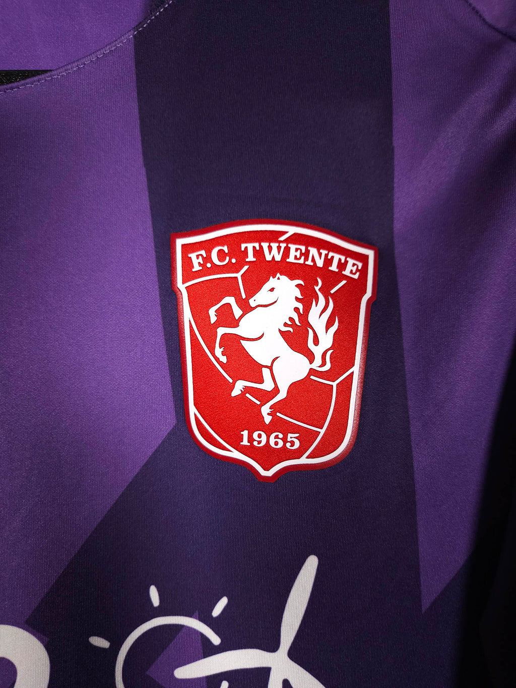 2020-21 Twente Goalkeeper Shirt - detailed view