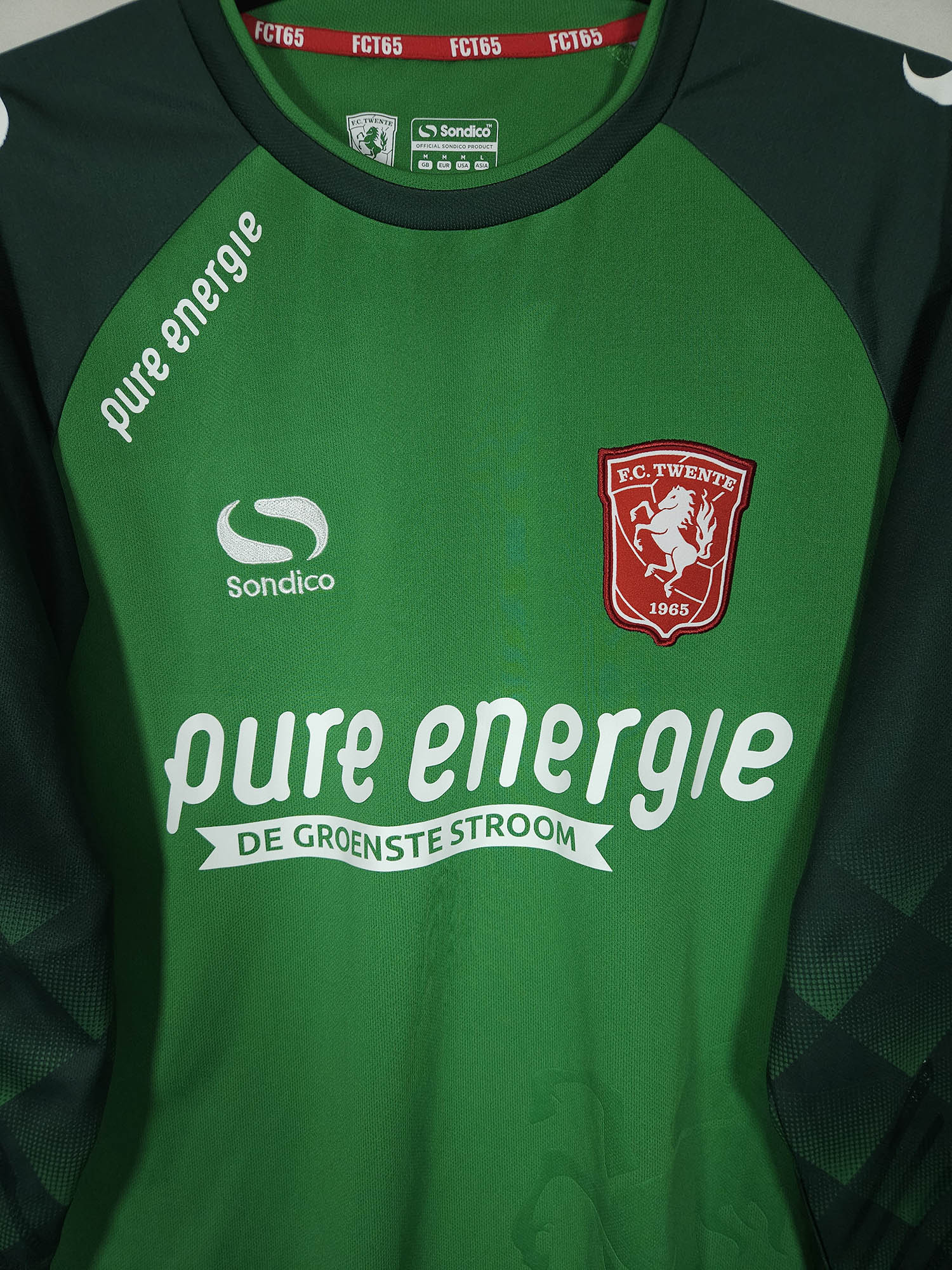 2018-19 Twente Longsleeve GK Shirt