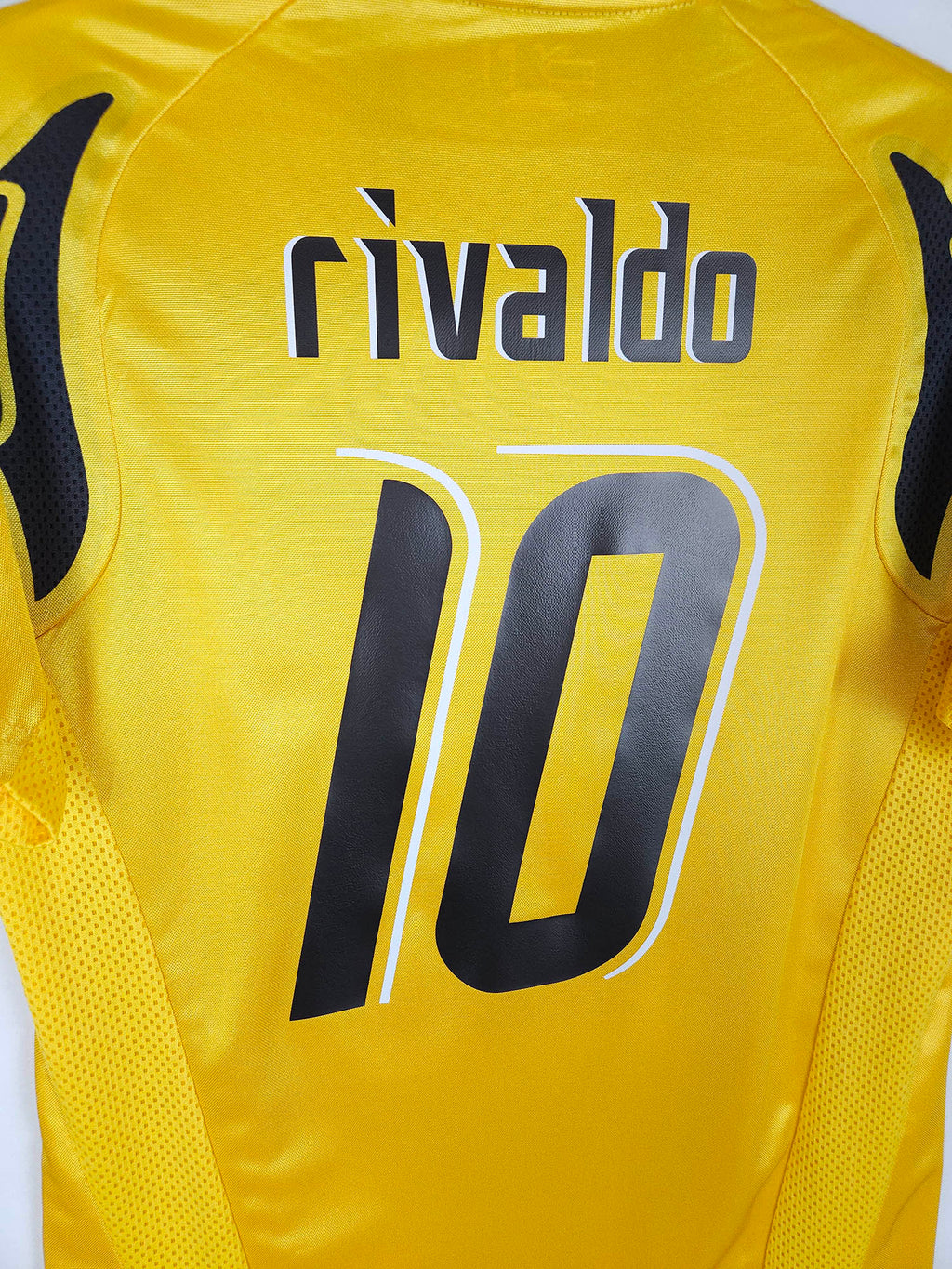2007-08 AEK Athens Home Shirt Rivaldo #10