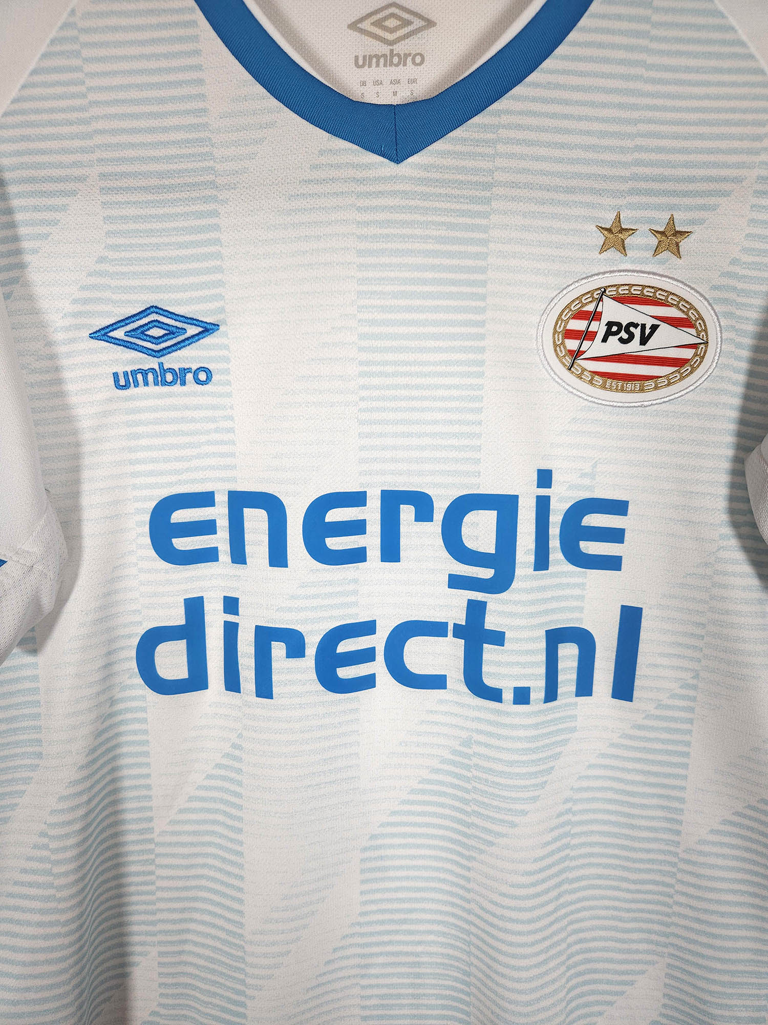 2018-19 PSV Away Shirt Bergwijn #17 detailed view 1