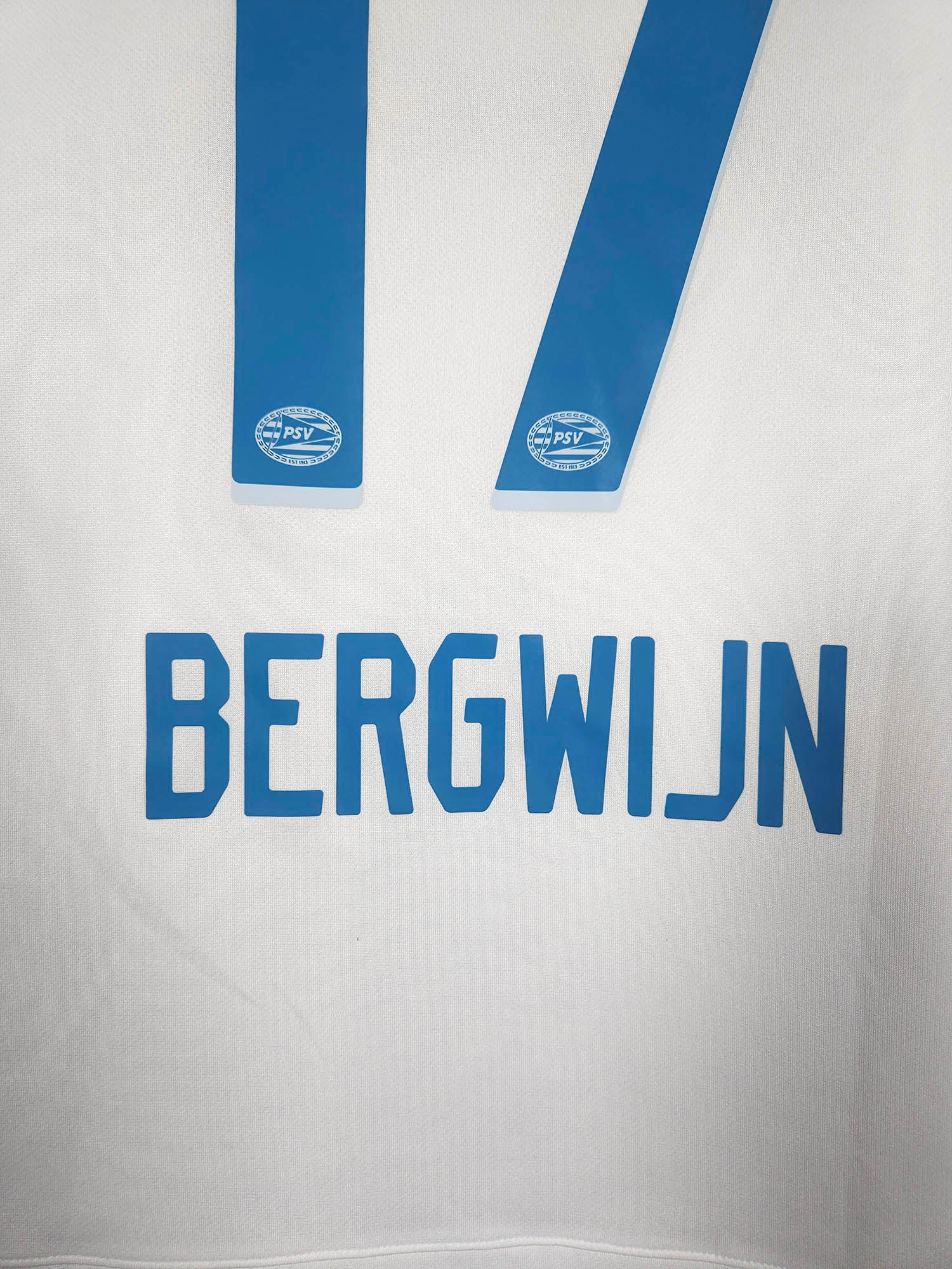 2018-19 PSV Away Shirt Bergwijn #17 detailed view 5