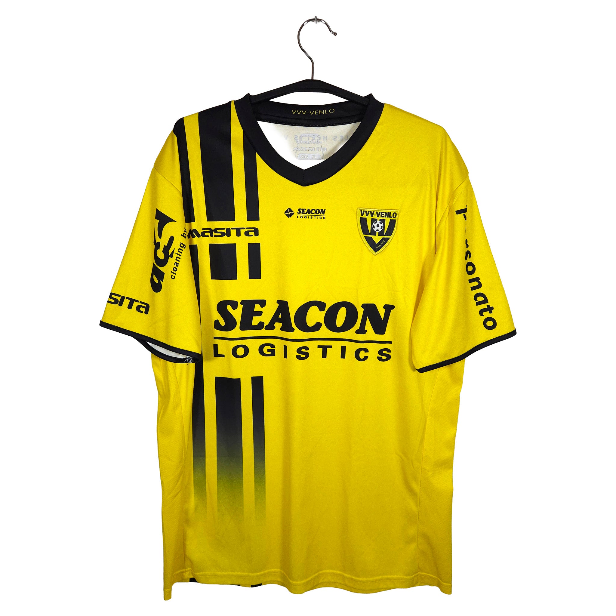 2017-18 VVV-Venlo Home Shirt front view