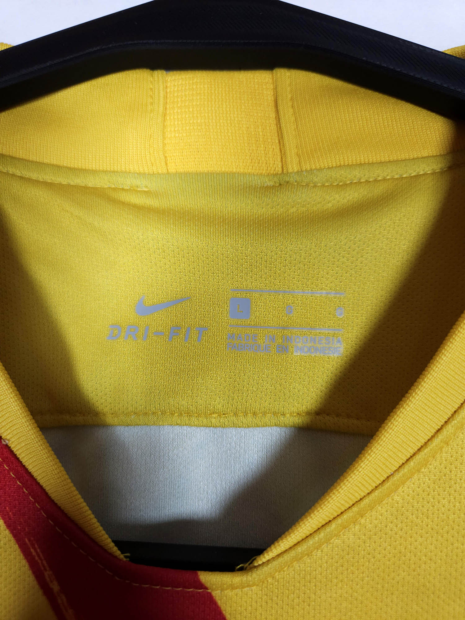 2019-20 Barcelona Fourth Shirt