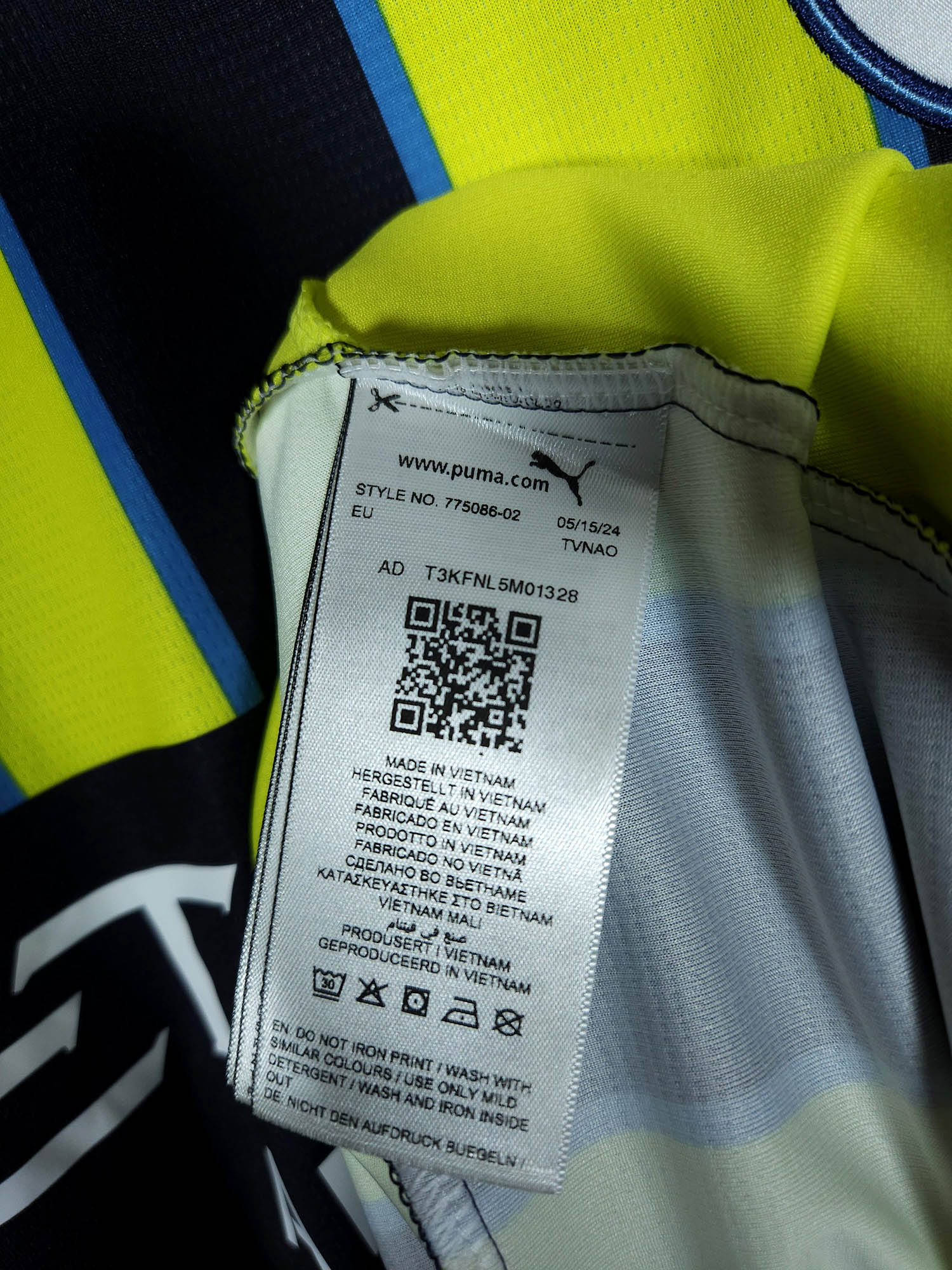 2024-25 Manchester City Away Shirt De Bruyne #17 - detailed view