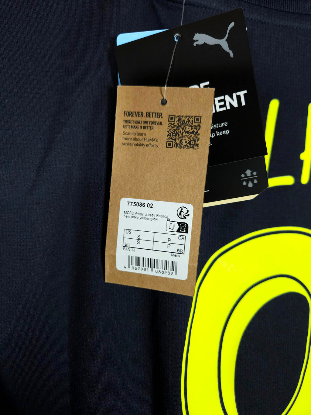 2024-25 Manchester City Away Shirt Haaland #9 - detailed view