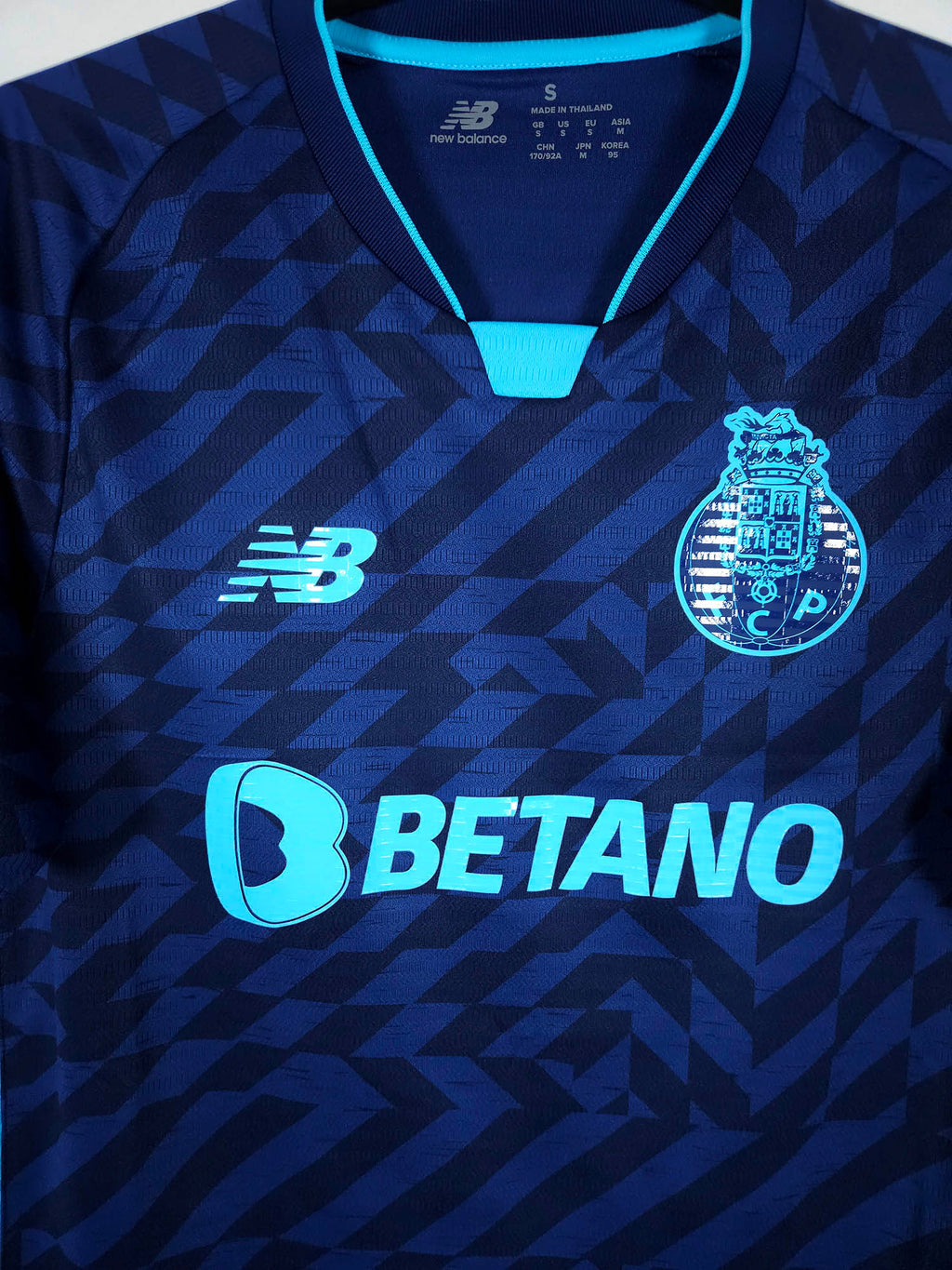 2024-25 Porto Third Shirt Iván Jaime #17 - detailed view
