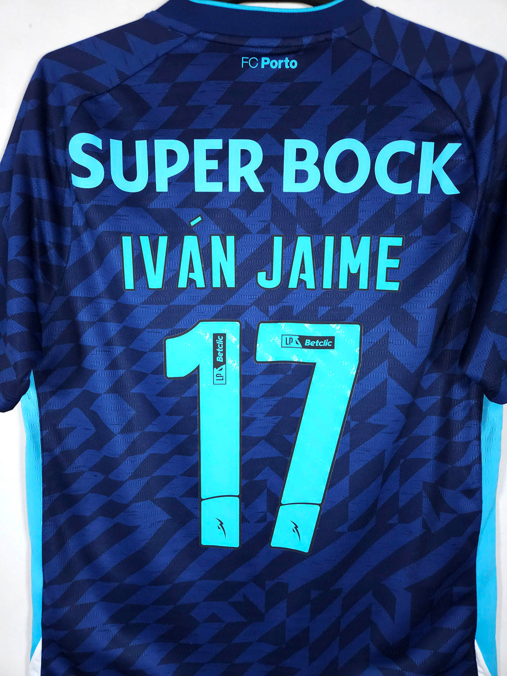 2024-25 Porto Third Shirt Iván Jaime #17 - detailed view