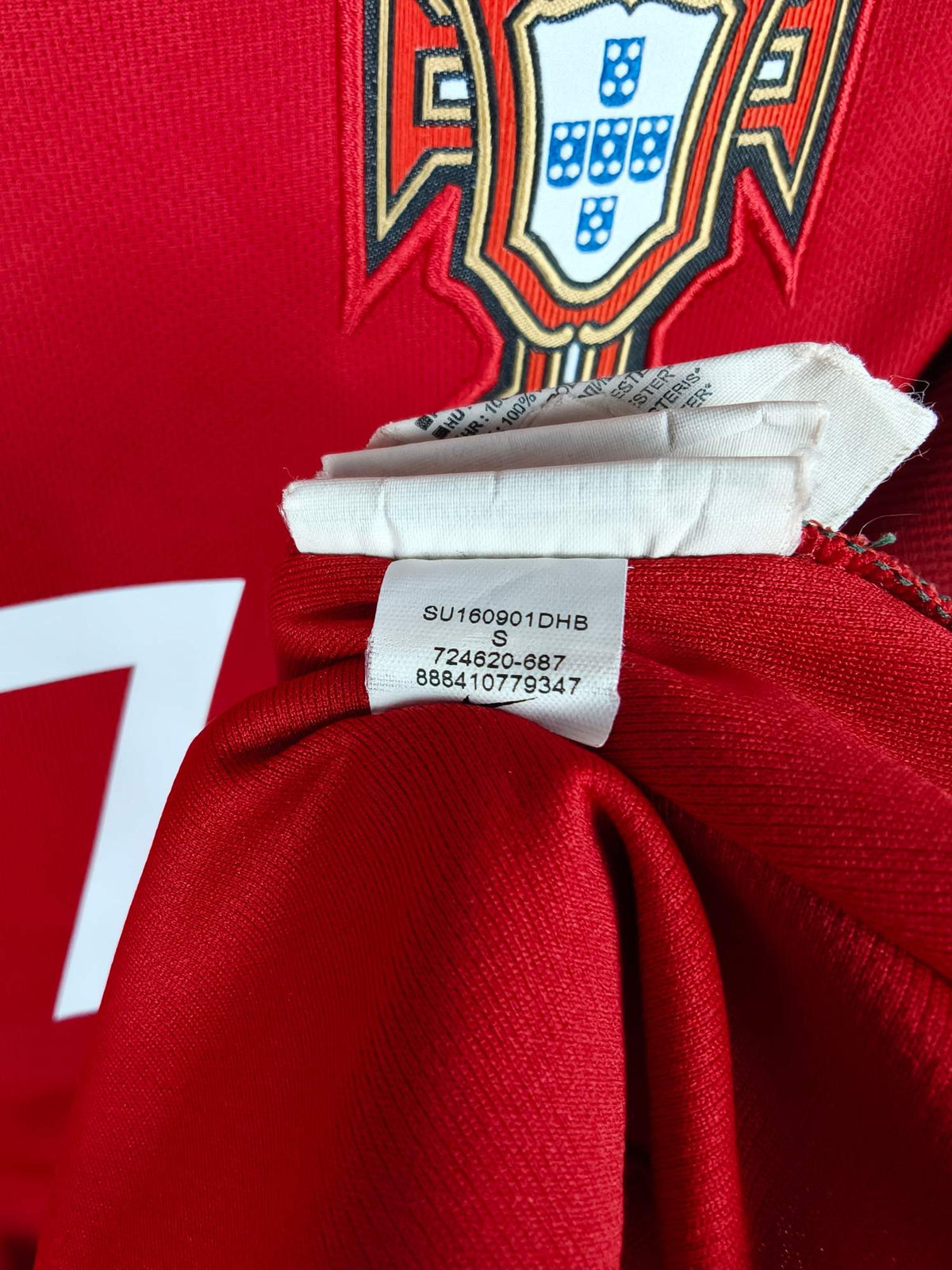 2016-17 Portugal Home Shirt Ronaldo #7