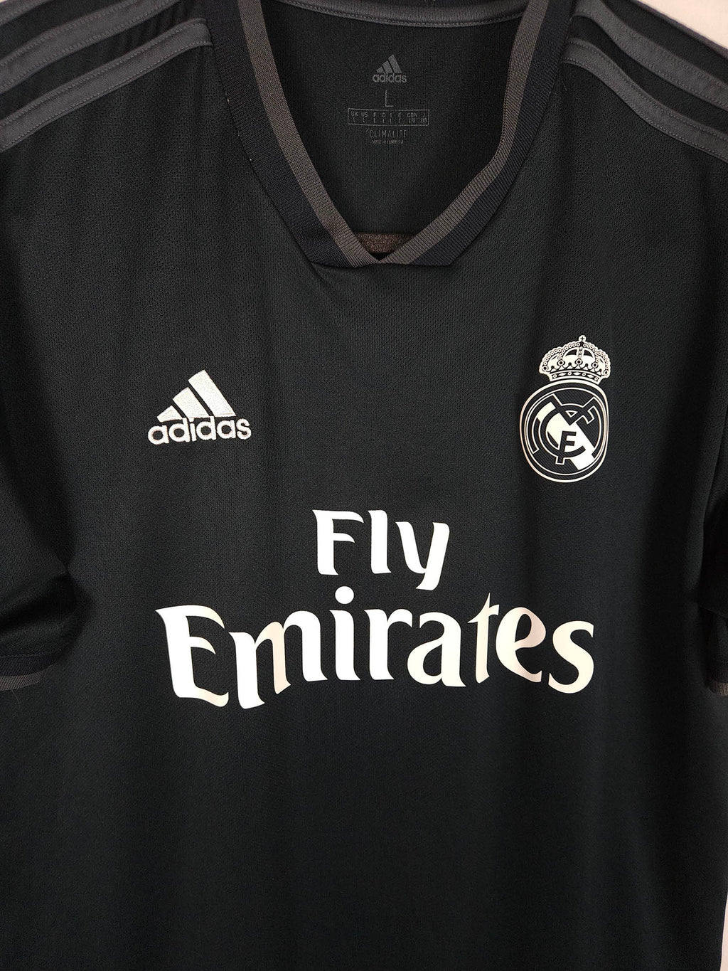 2018-19 Real Madrid Away Shirt Modric #10