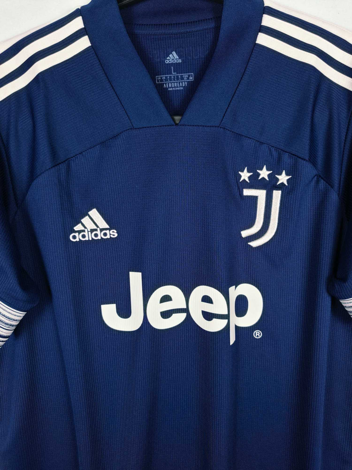 2020-21 Juventus Away Shirt