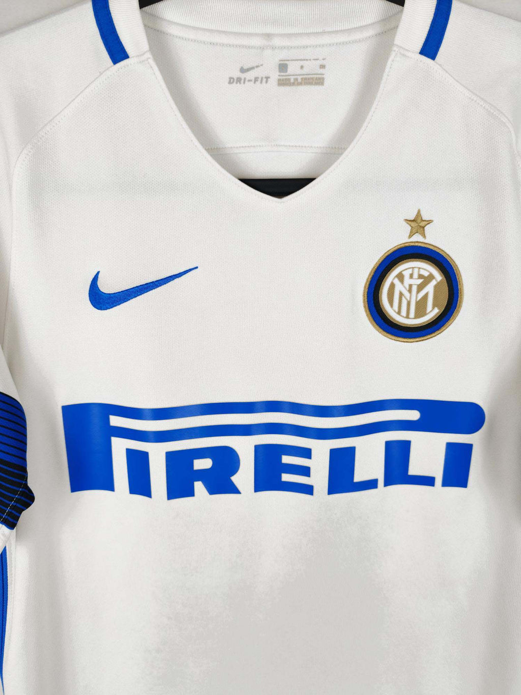 2016-17 Inter Milan Away Shirt Perišić #44 - detailed view