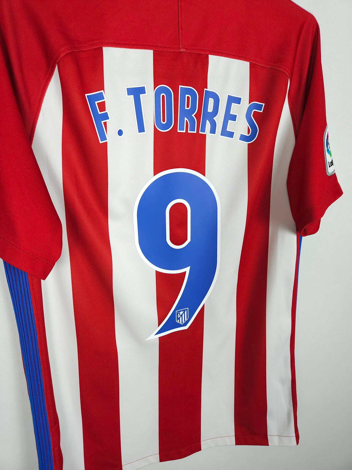 2016-17 Atletico Madrid Home Shirt Torres #9