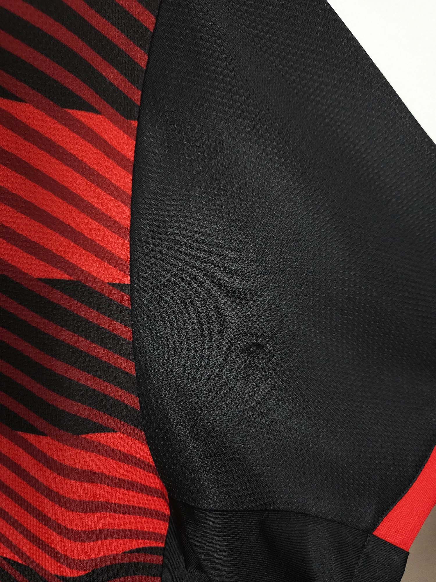 2022-23 Flamengo Home Shirt