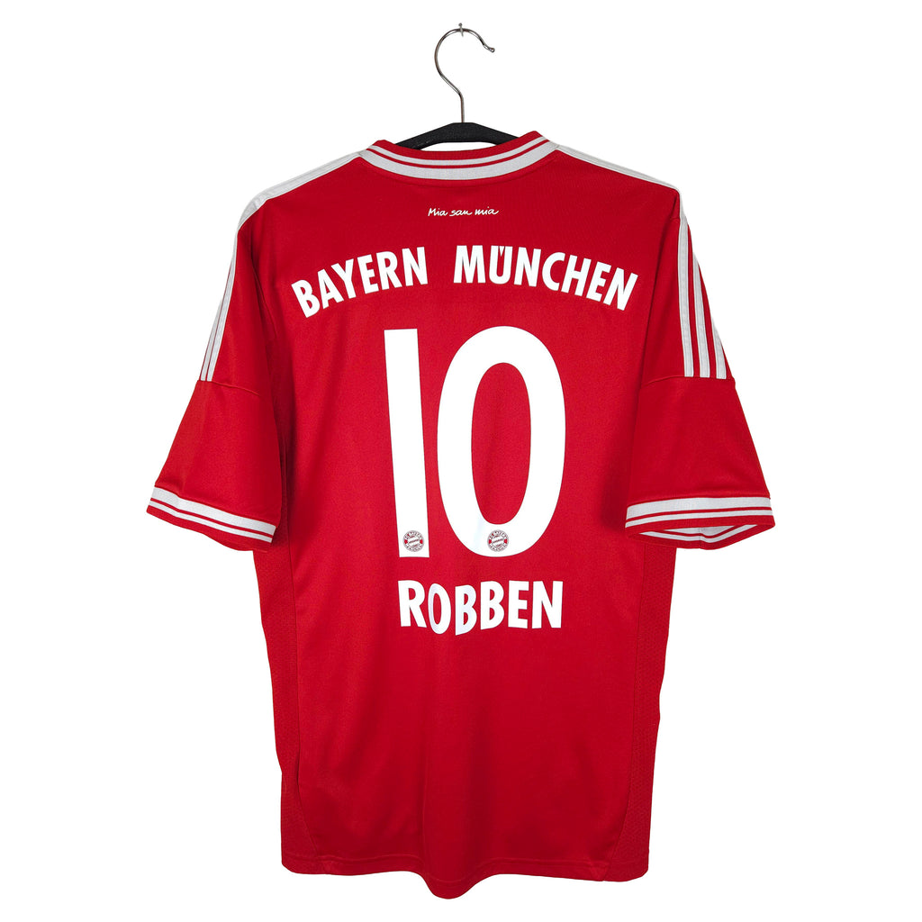 2013-14 Bayern Munich Home Shirt Robben #10