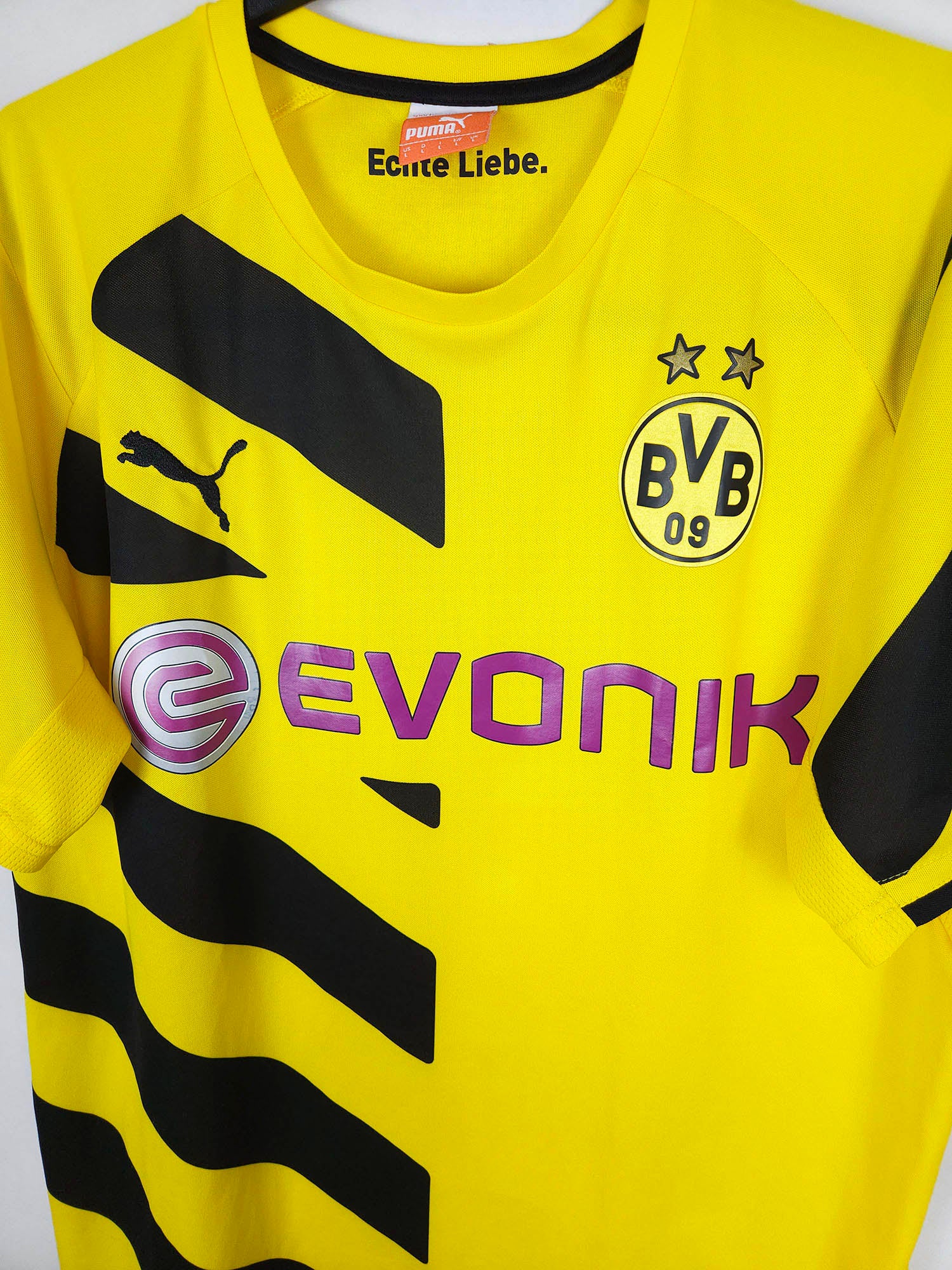 Borussia Dortmund 2014-15 Home Shirt | Size L Borussia Dortmund 2014-15 Home Shirt | Size L