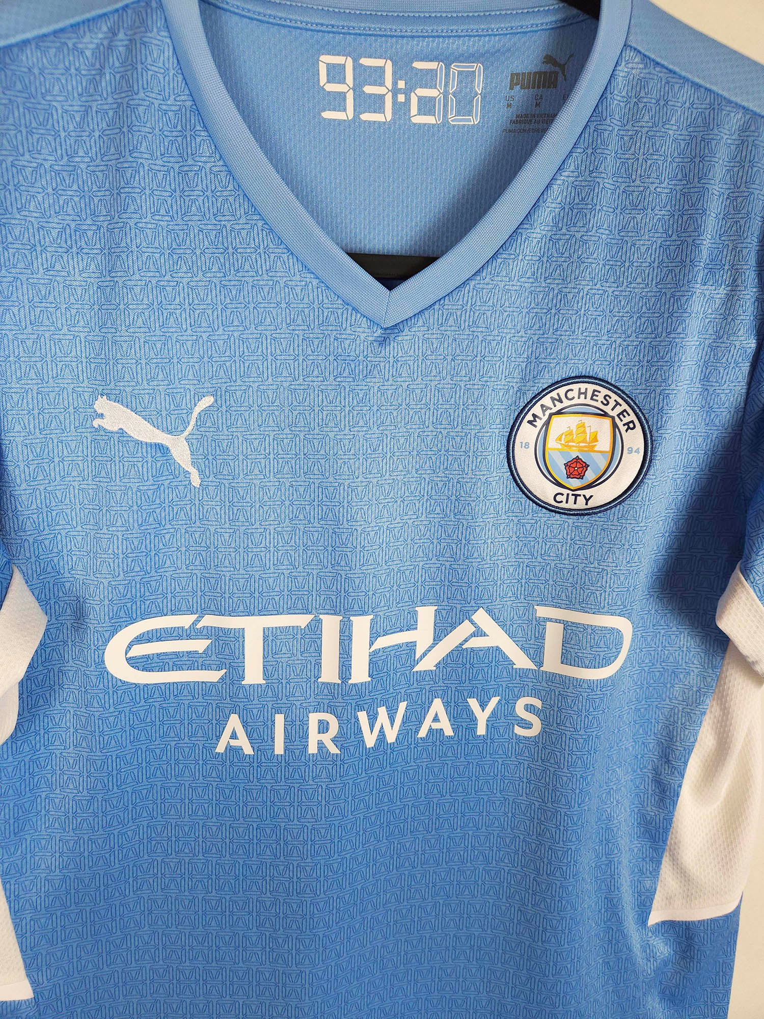 Manchester City 2021-22 Home Shirt | Size M