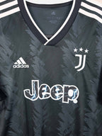 2022-23 Juventus Away Shirt - detailed view