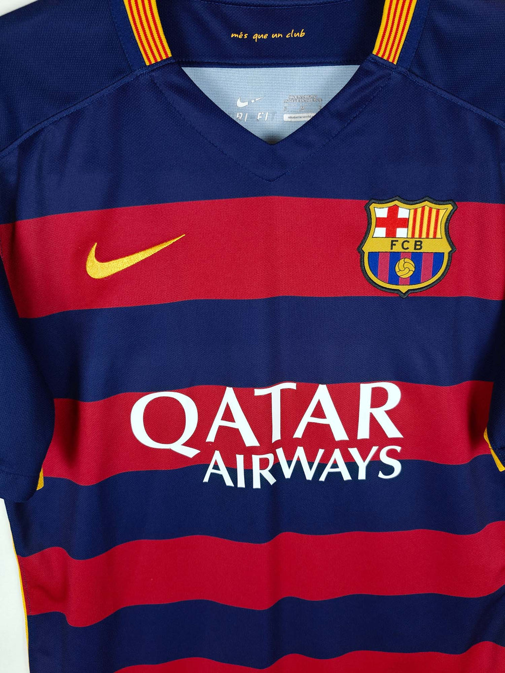2015-16 Barcelona Home Shirt Neymar Jr #11
