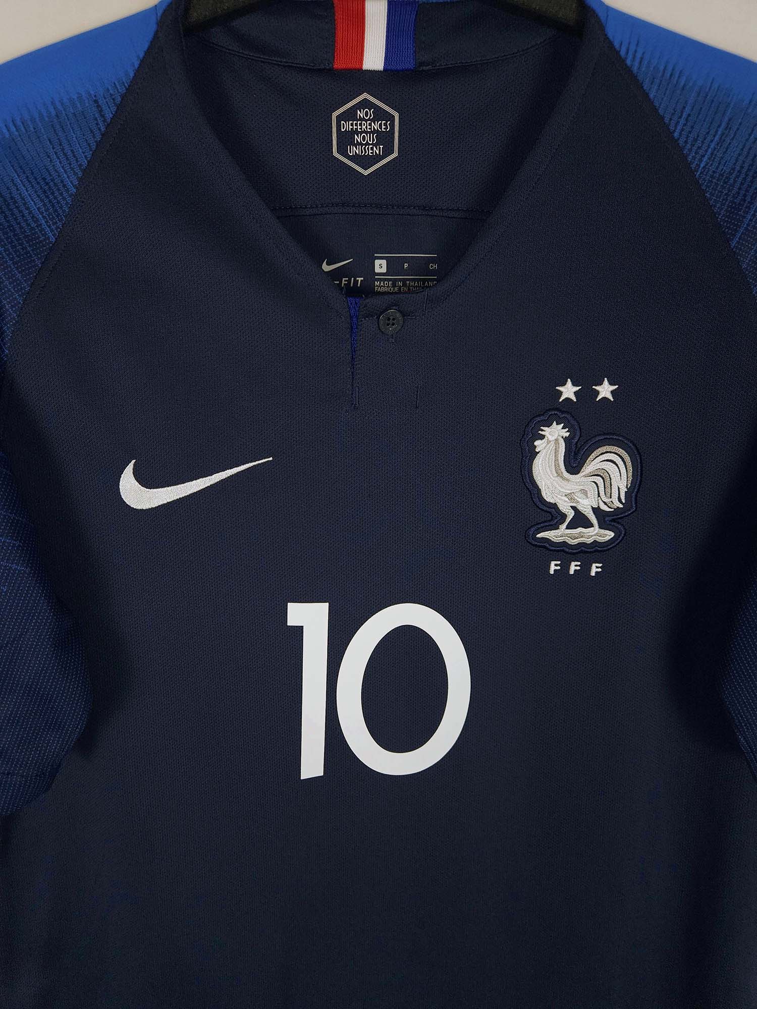 2018-19 France Home Shirt Mbappe #10