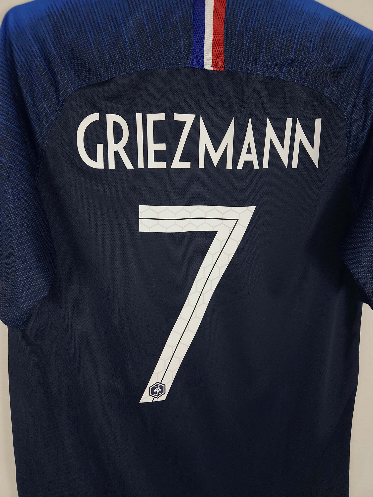 France 2018-19 Home Football Shirt | Antoine Griezmann