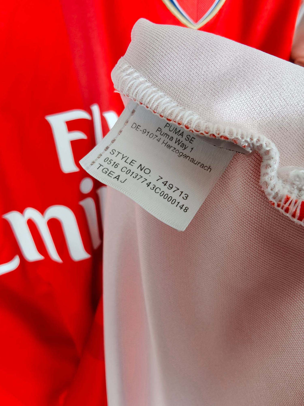 2016-17 Arsenal Home Shirt Özil #11 (LS)