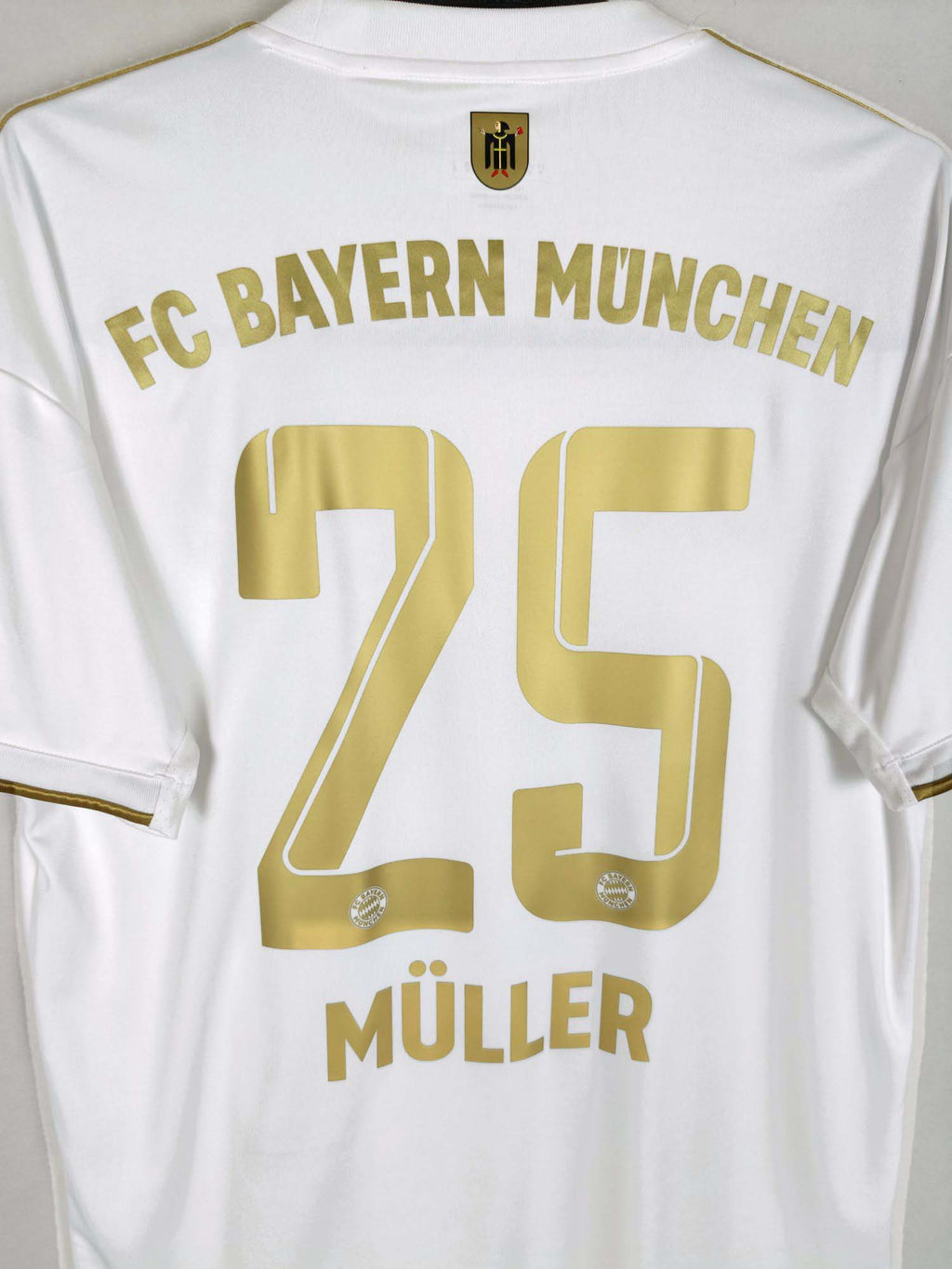 2022-23 Bayern Munich Away Shirt Müller #25