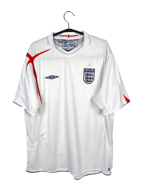 2005-07 England Home Shirt - front view