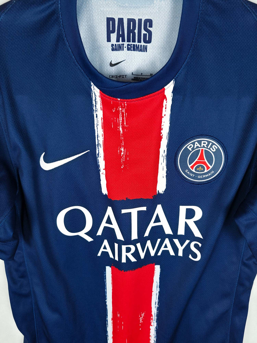 2024-25 Paris Saint-Germain Home Shirt Barcola #29