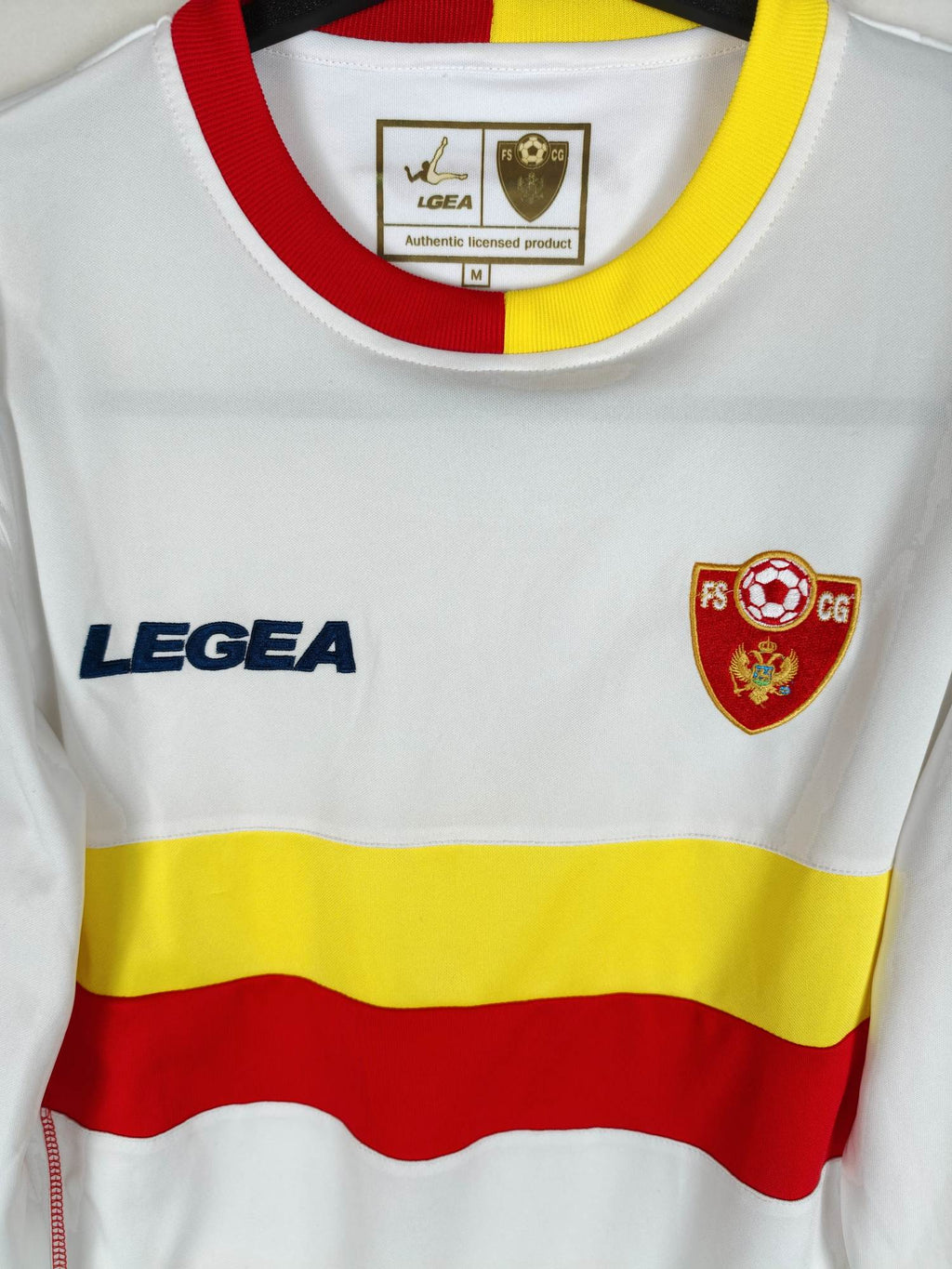 2015-16 Montenegro Away Shirt (LS)