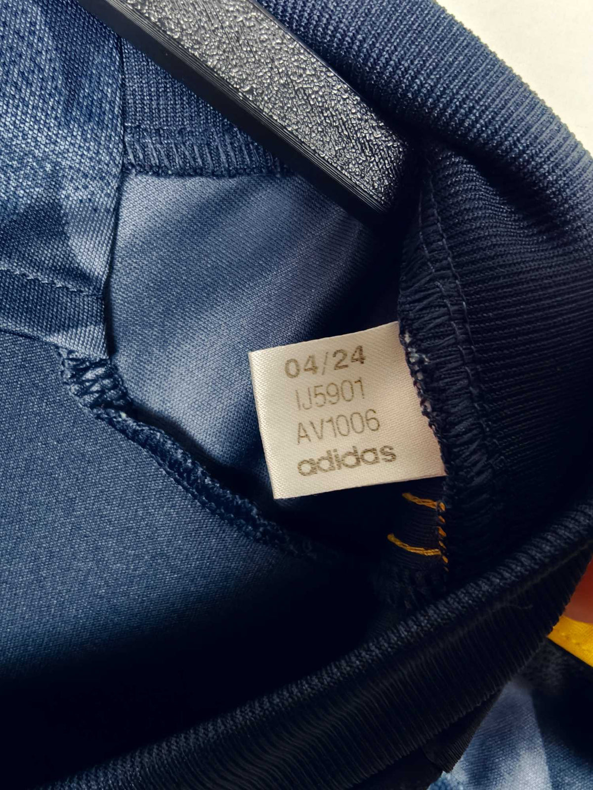 2023-24 Real Madrid Away Shirt - detailed view