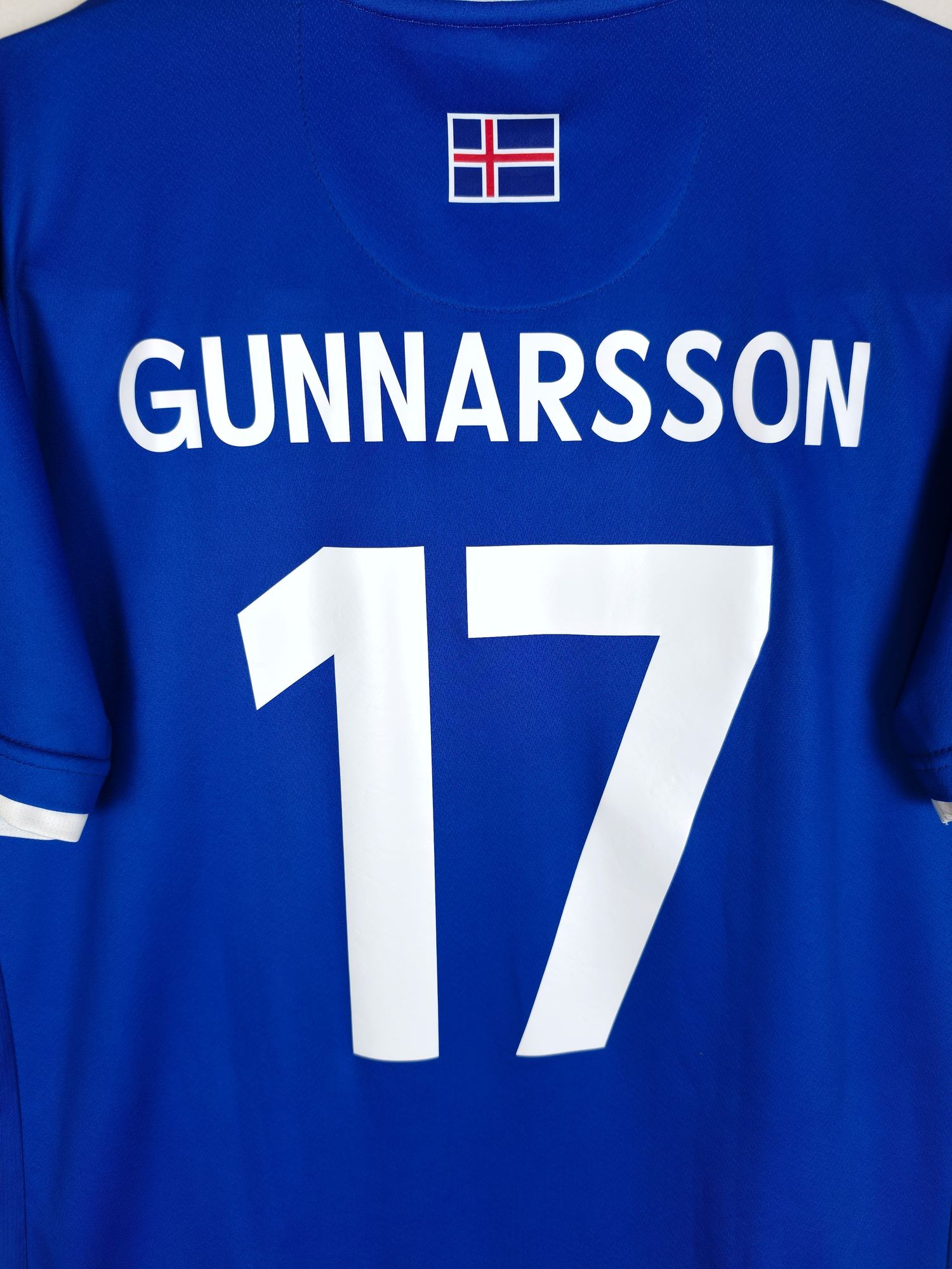2016-18 Iceland Home Shirt Gunnarsson #17