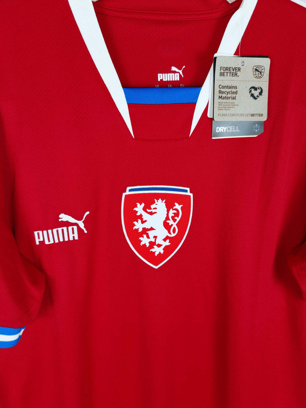 2022-23 Czech Republic Home Shirt - detailed view