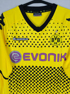 2011-12 Borussia Dortmund Home Shirt Lewandowski #9 - detailed view