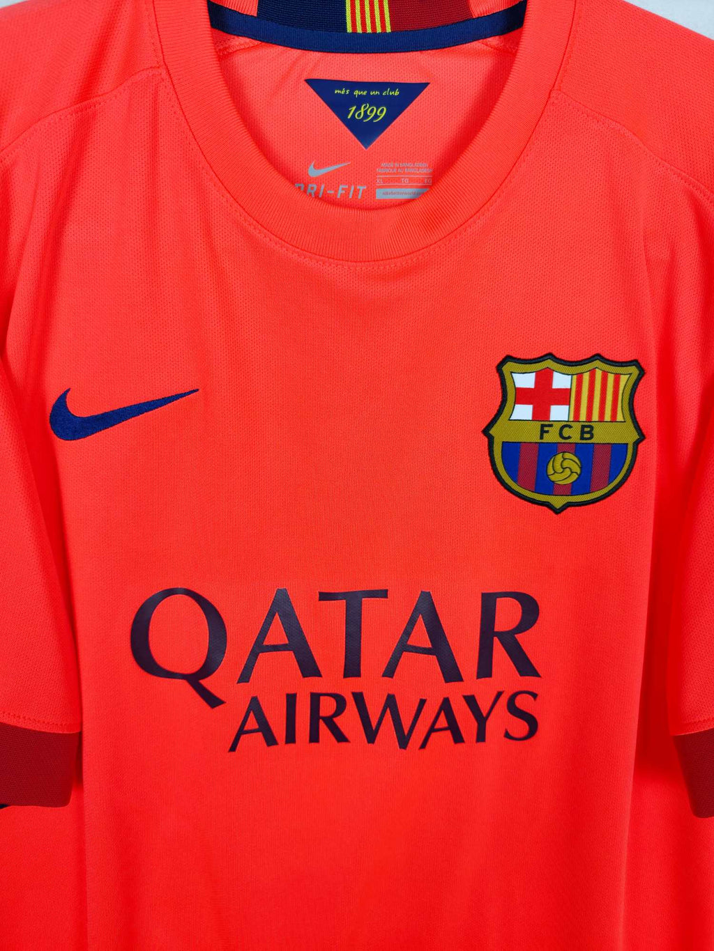 2014-15 Barcelona Away Shirt Neymar Jr #11 - detailed view