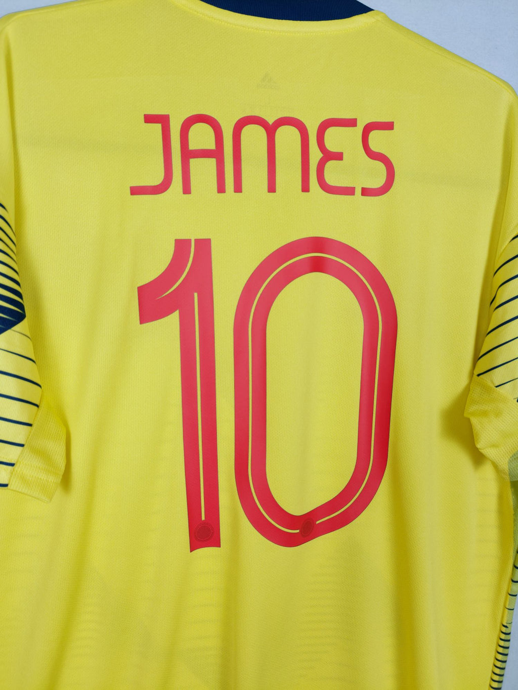 2019-20 Colombia Home Shirt James #10 - detailed view