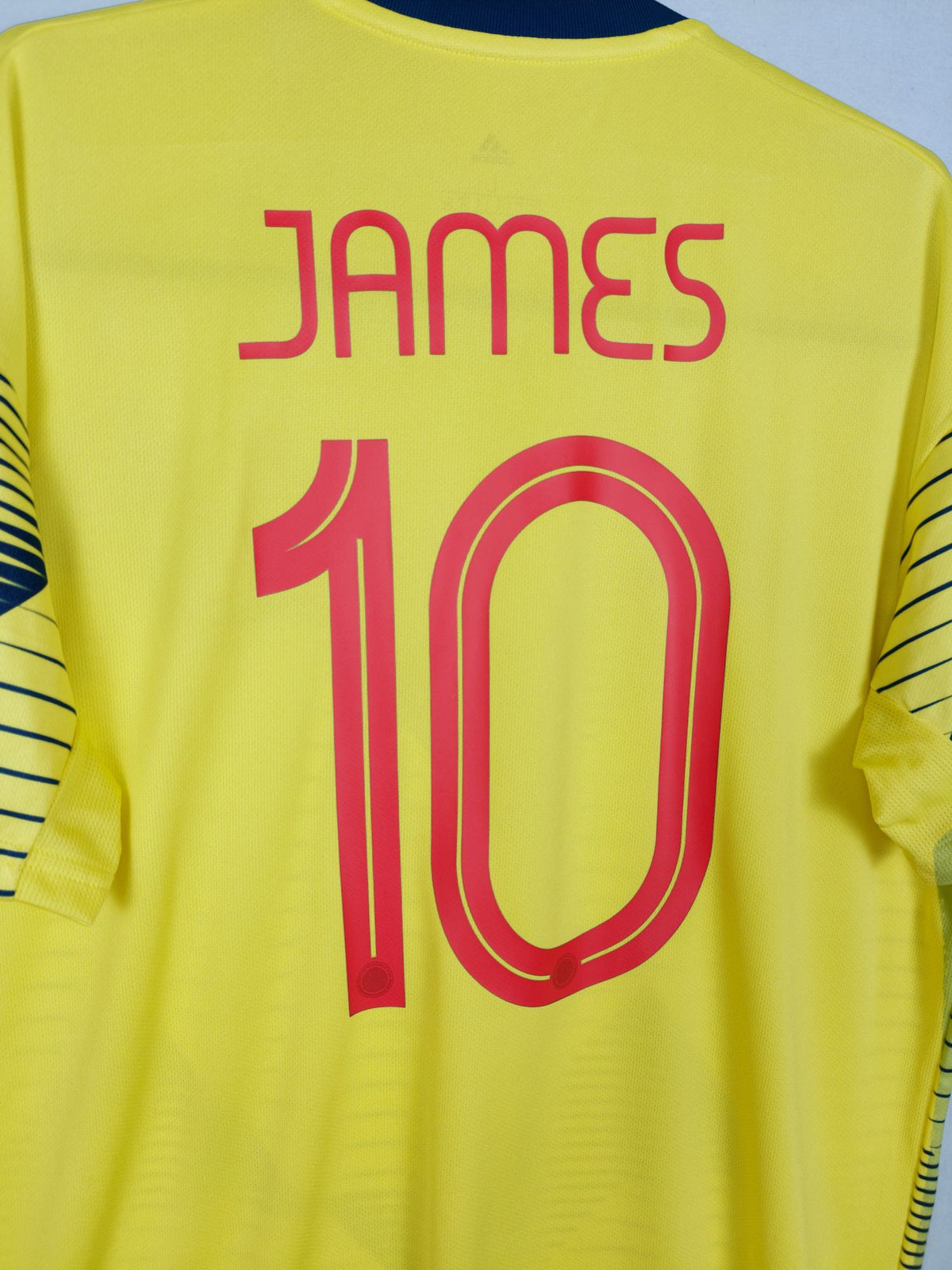2019-20 Colombia Home Shirt James #10 - detailed view