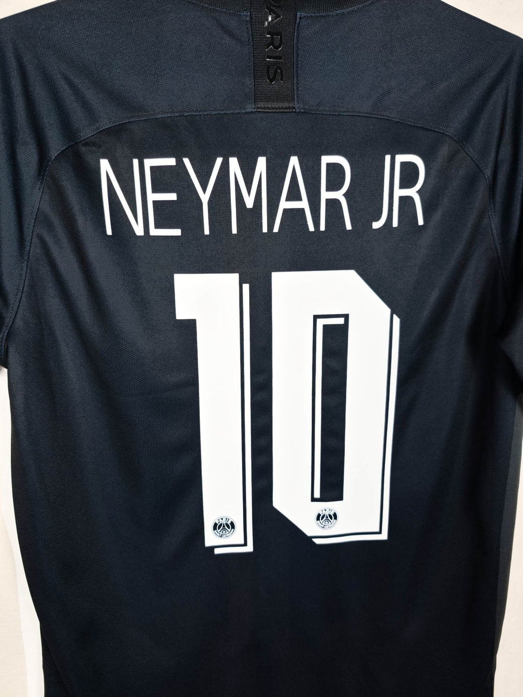 2019-20 Paris Saint-Germain Fourth Shirt Neymar Jr #10 - detailed view