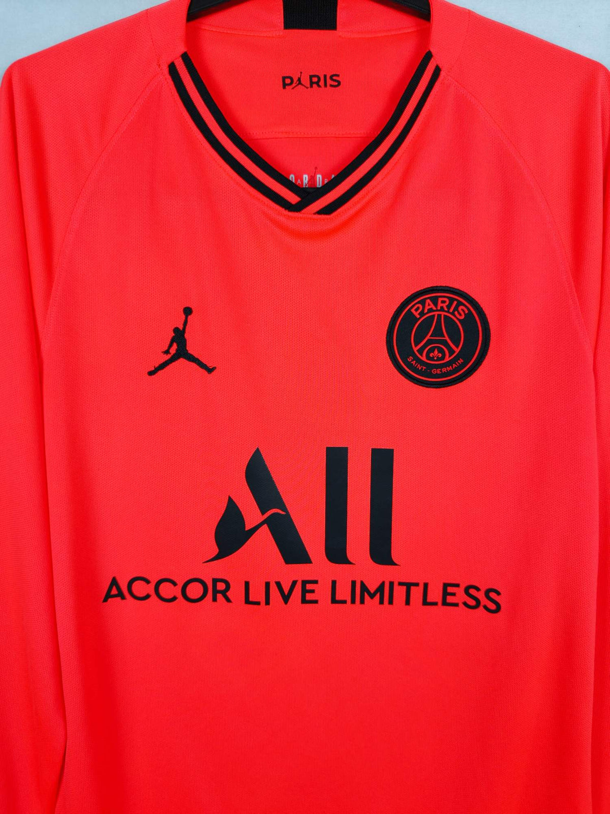 2019-20 Paris Saint-Germain Away Shirt Mbappé #7 (LS)