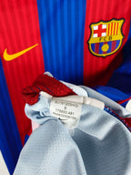 2016-17 Barcelona Home Shirt Suárez #9
