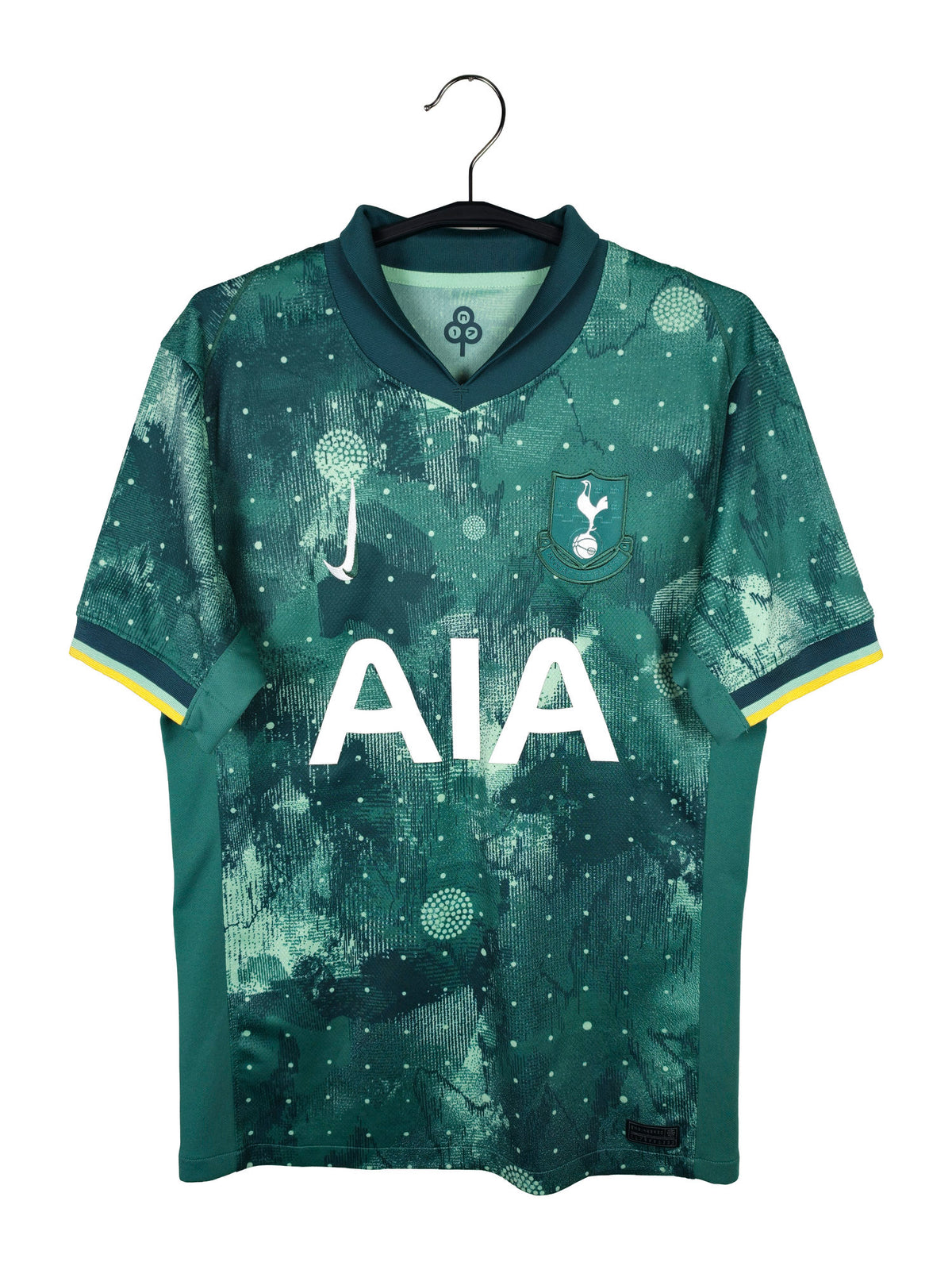 2024-25 Tottenham Hotspur Third Shirt van de Ven #37
