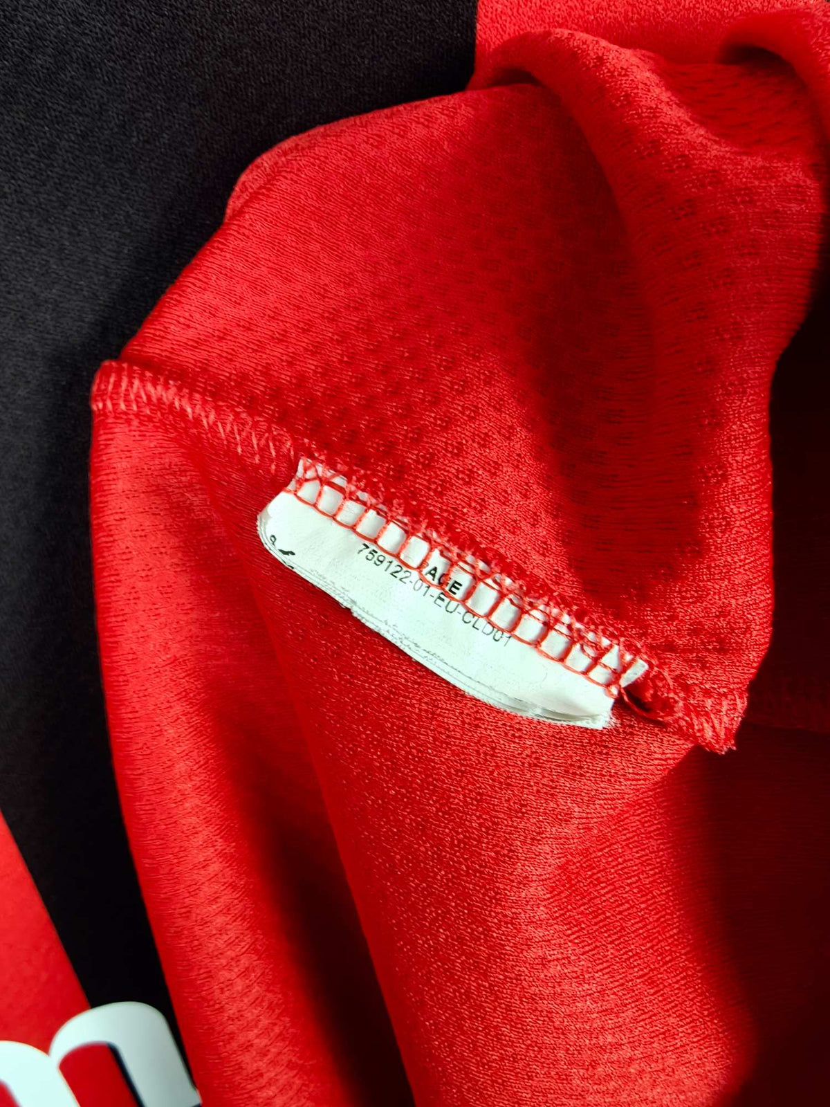 2021-22 AC Milan Home Shirt Ibrahimović #11