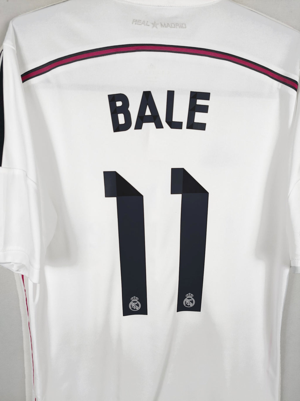 2014-15 Real Madrid Home Shirt Bale #11