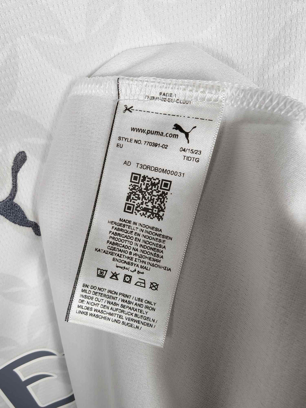 2023-24 AC Milan Away Shirt Reijnders #14
