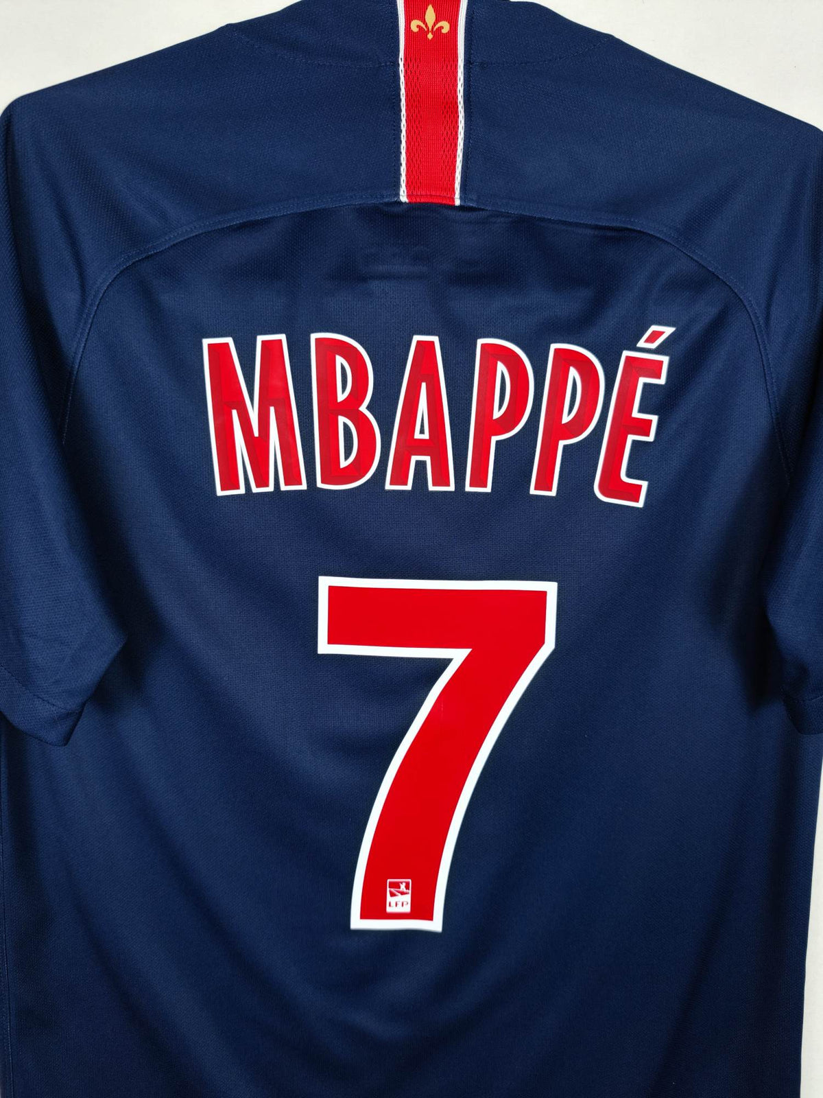 2018-19 Paris Saint-Germain thuisshirt Mbappé #7